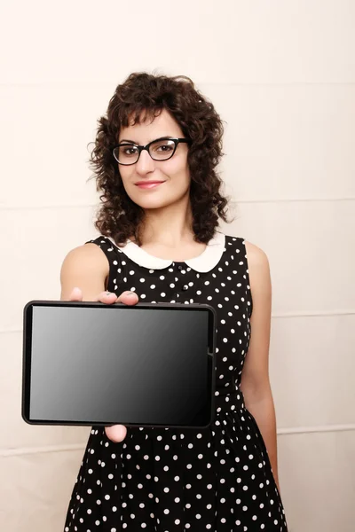 Mujer con Tablet PC —  Fotos de Stock